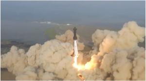 SpaceX a lansat cea mai puternică rachetă construită vreodată. Starship a explodat în timpul zborului