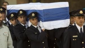 Fostul preşedinte israelian Shimon Peres a fost înmormântat în cimitirul naţional de pe Muntele Hertzl