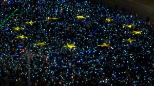 Trei mii de oameni au format steagul Uniunii Europene, în Piața Victoriei, în cea de-a 27-a zi de proteste. Manifestații și în țară