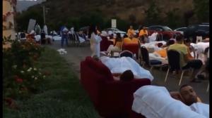 Imagini dramatice după cutremurul de 6,7 care a lovit Grecia şi Turcia. Sute de turişti panicaţi au dormit afară, pe stradă (VIDEO)