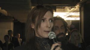 Bucurie fără margini într-un club gay din Bucureşti, după eşecul referendumului pentru familie (Video)