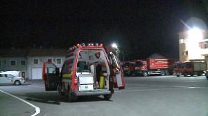 Un bărbat băut a avariat o ambulanță și a agresat echipajul SMURD care fusese chemat de soția lui, la Targu Mureș