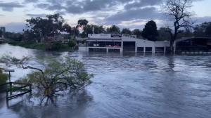 Australia, înghiţită de ape. Mii de locuitori din estul ţării, evacuaţi după ce inundaţiile au distrus oraşe întregi