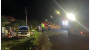 Ultima cursă: Un taximetrist şi o clientă au murit, după ce şoferul a virat la stânga fără să se asigure, în Gorj. Au fost izbiţi în plin