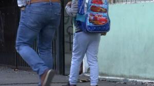 Caz uluitor la o şcoală din Braşov. Un elev de 7 ani îşi bate toţi colegii, iar aceştia nu mai au curaj să vină la ore