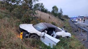 Un șofer drogat a făcut praf un Audi R8 Spyder de 540 de cai putere. Imagini de groază pe autostrada A9, în Germania