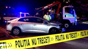 O șoferiță s-a înfipt cu Renault-ul într-un autobuz, pe un bulevard din București. Femeia nu ar fi acordat prioritate mijlocului de transport