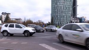 Şoferii cu Euroins "descoperă" acum preţurile la celelalte companii. Cât au plătit în plus sute de mii de români