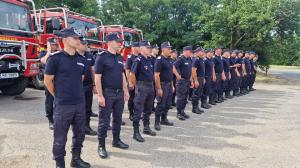 Misiune în Franţa pentru 40 de pompieri români. Vor fi pregătiţi să intervină în cazul unui incendiu în pădurile din Marsilia
