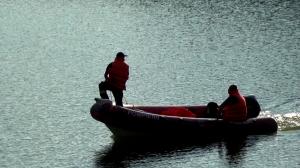 Bărbat de 50 de ani, găsit fără suflare într-un lac din Cluj. A intrat să se răcorească, dar nu a reuşit să mai iasă la suprafaţă