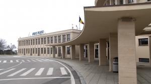 Aeroportul Băneasa, doar muzeu după o investiție de 12 milioane de euro. Singura companie care avea zboruri regulate a anunţat că se mută pe Otopeni