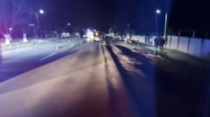 Un şofer din Galaţi a spulberat cu maşina un bărbat care încerca să traverseze neregulamentar DN 25. Ipoteza luată în calcul de poliţişti