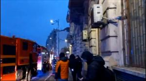 "Nu am realizat ce se întâmplă. Am fost foarte confuză şi speriată". 20 de persoane dintr-un hotel din centrul Bucureștiului, la un pas de tragedie