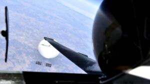 Armata americană, din nou în alertă. Avioane militare urmăresc un balon de origini necunoscute, care zboară deasupra vestului SUA
