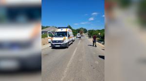 Trei morţi la Şcheia, în Iaşi, după ce un motociclist a izbit un pieton, apoi s-a înfipt într-un cap de pod