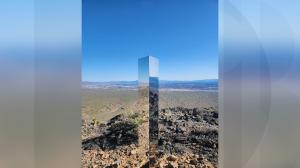 Un monolit misterios a apărut din senin în Las Vegas. Localnicii nu mai sunt impresionaţi, poliţia cere ajutorul internetului