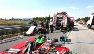 Trei şoferi români au fost răniţi într-un accident pe o autostradă din Germania (Foto)