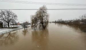 Avertizare hidrologică: Cod roşu de inundaţii pe râul Bega, în Timiș. Atenționare RO-Alert trimisă locuitorilor din zonele afectate