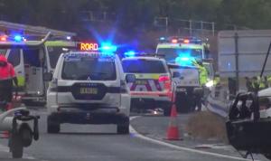 Impact fatal înainte de a-şi sărbători Paştele: Patru persoane au murit pe loc, după ce două maşini s-au izbit în plin, la primele ore, pe o autostradă din Australia