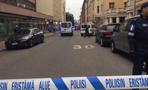 UN MORT la Helsinki, după ce o maşină A INTRAT ÎN PLIN în mulţime. Şoferul a fost arestat