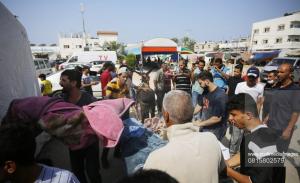Urmările atacului israelian de la Al-Aqsa: Sute de cadavre întinse pe drum, înfăşurate în cearşafuri albe. Mulţi oameni au rămas captivi în ruine