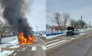 O maşină a luat foc în mers, pe o șosea din Botoșani. Şoferiţa a reușit să iasă la timp