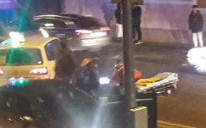 Femeie spulberată pe trecerea de pietoni de un taximetrist, care apoi a trecut peste ea. Victima a murit la spital