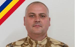 Militarul român mort în atacul din Afganistan, decorat de preşedintele Iohannis
