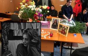 Ioana, adolescenta de 18 ani ucisă, alături de frate şi mamă, de tatăl ei, e plânsă de colegii de liceu. Altar în loc de bancă