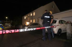 Masacru într-un orăşel liniştit din Germania. Trei persoane, împuşcate mortal în propria locuinţă, de un bărbat de 64 de ani