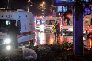 BREAKING NEWS. ISIS a revendicat atacul de la Istanbul, din clubul Reina. Teroristul este vânat în continuare de autorităţi