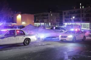 ATAC ARMAT în Canada! Şase morţi şi mai mulţi răniţi, după ce doi bărbaţi au deschis focul în Marea Moschee din Quebec (VIDEO)