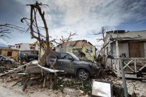 Uraganul Irma trece din nou în categoria 5 şi loveşte Cuba. IMAGINI APOCALIPTICE