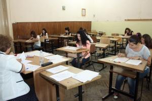 Simulare Bac 2018 clasa XII Subiecte care nu se dau la limba română
