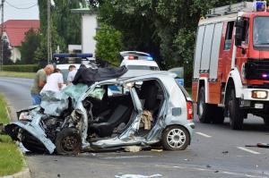 Încă un accident mortal cu români, în Ungaria. Un TIR înmatriculat în România s-a izbit cu un autoturism