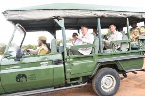 Klaus Iohannis, la safari în Kenya cu soţia. Pe agenda prezidenţială nu era trecut iniţial un astfel de eveniment. Preşedintele va merge și în Zanzibar
