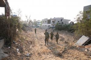 Armata israeliană anunţă că a distrus 400 de tuneluri Hamas. Ţinte bombardate cu câteva ore înainte de intrarea în vigoare a armistiţiului