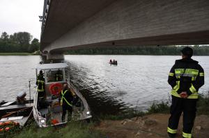 "Încă săpăm în carul cu fân, căutăm acul". Băiețel găsit mort în Dunăre, mister pentru anchetatori. Polițiștii germani nu reușesc să-l identifice de luni bune