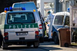 Atac armat lângă o școală din Germania. Un bătrân de 81 de ani a împușcat un băiat de 16 ani, apoi a încercat să-și ia viața