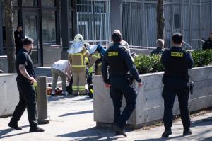 Un danez de 18 ani şi-a dat foc în faţa Ambasadei SUA din Copenhaga