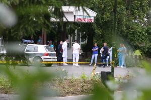 Atac armat într-o școală din Bosnia. Un băiat de 13 ani și-a împușcat profesorul, după ce ar fi fost exmatriculat. Le-ar fi promis tuturor că se va răzbuna