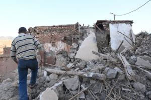 Cutremurul din Maroc, bilanţ înfiorător: peste 2.000 de morţi. Localnicii şi-au văzut persoanele dragi îngropate de vii sub dărâmături: "A început să tremure tot"