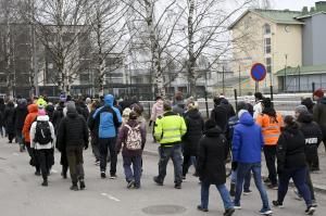 Atac armat la o şcoală din Finlanda. Un copil a murit şi doi sunt răniţi grav. Atacatorul, un elev de 12 ani, a fost prins