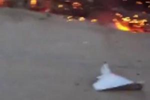 Trei persoane au murit, după ce două avioane de mici dimensiuni s-au ciocnit în aer și au căzut în mijlocul orașului (VIDEO)