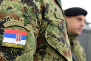Armata sârbă, în stare de alertă maximă la granița cu Kosovo. Președintele Vucic spune că va "lua toate măsurile pentru a proteja poporul"