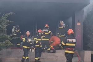 Incendiu la o clinică medicală din Mamaia. Flăcările au izbucnit în sauna complexului: "Foarte mult fum şi foarte gros. Nu se vedea absolut nimic"