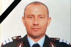 "Drum spre Rai, odihnește-te în pace, Relu!" Un pompier de doar 45 de ani din Arad a murit, după ce i s-a făcut rău la serviciu