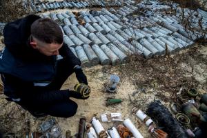 Rușii trag cu bombe expirate și cartușe vechi de 40 de ani, susțin americanii. Câte rachete mai are de fapt Putin