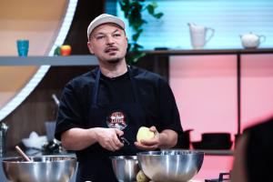 Chefi la cuțite, astăzi, la Antena 1: Puya și Melinda vin să gătească pentru cei 3 Chefi, iar Ilona Brezoianu jurizează jocul de amuletă