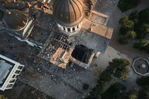Primele imagini cu Catedrala Ortodoxă din Odesa, distrusă din temelii. Zelenski condamnă atacul ruşilor: "Va exista cu siguranță o răzbunare"